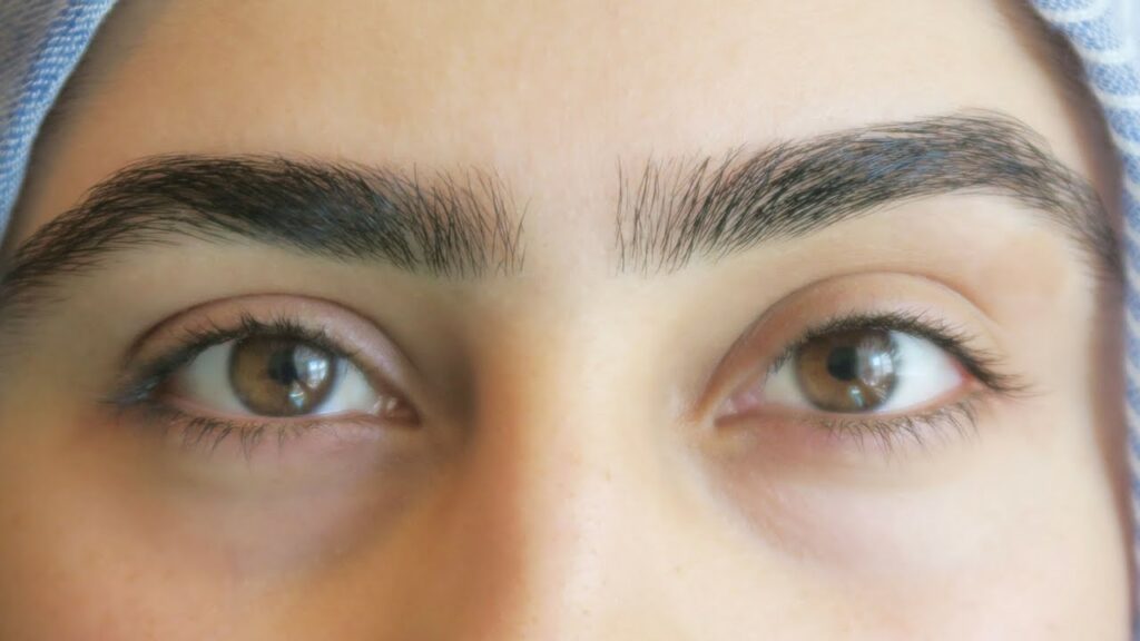 Threading Eyebrows
